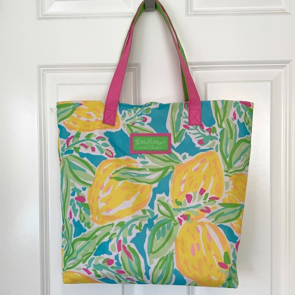 Lilly Pulitzer Handbags - Lilly Pulitzer Estee Lauder Tote Bag Floral Lemons Tropical Beach Pink Yellow